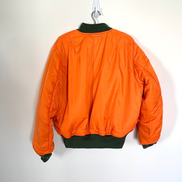 VTG Alpha Industries Reversible MA-1 Flight Bomber - Picture 13 of 13